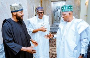Yusuf Momoh Adama (middle) approved as Anaja of Gbobe