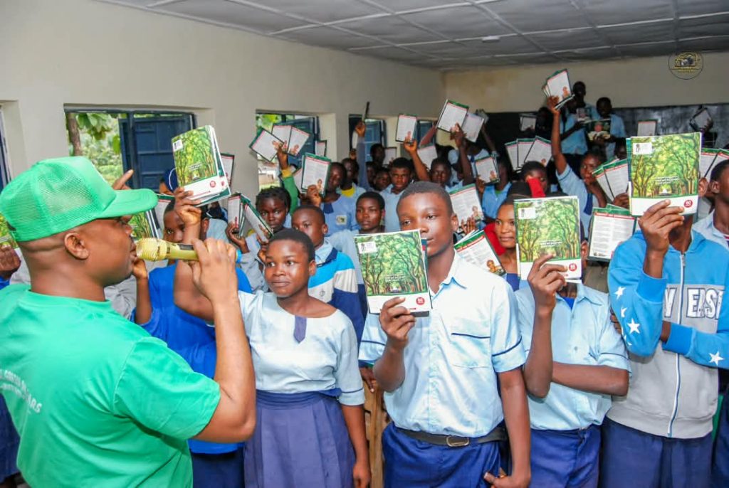 GGPI distributes educational materials and reusable sanitary pads and promotes tree planting in Kogi Central schools.